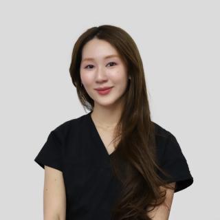 Dr. Kina Yeh - Dentist