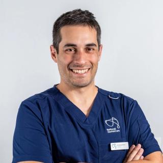 Dr Davin Pinto - Dentist