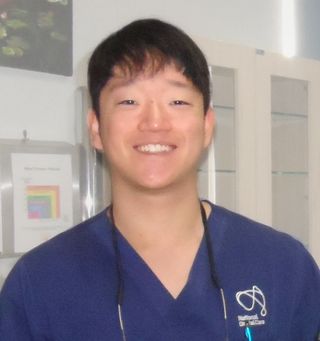 Dr Peter Lee - Dentist