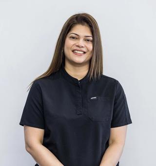 Dr Sama Deshpande Dentist