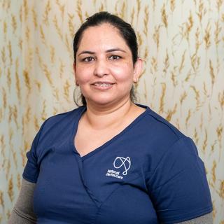 Dr Anu Singla - Dentist