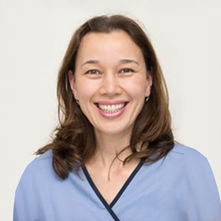 Dr Yaneky Mazurkevicz - Dentist