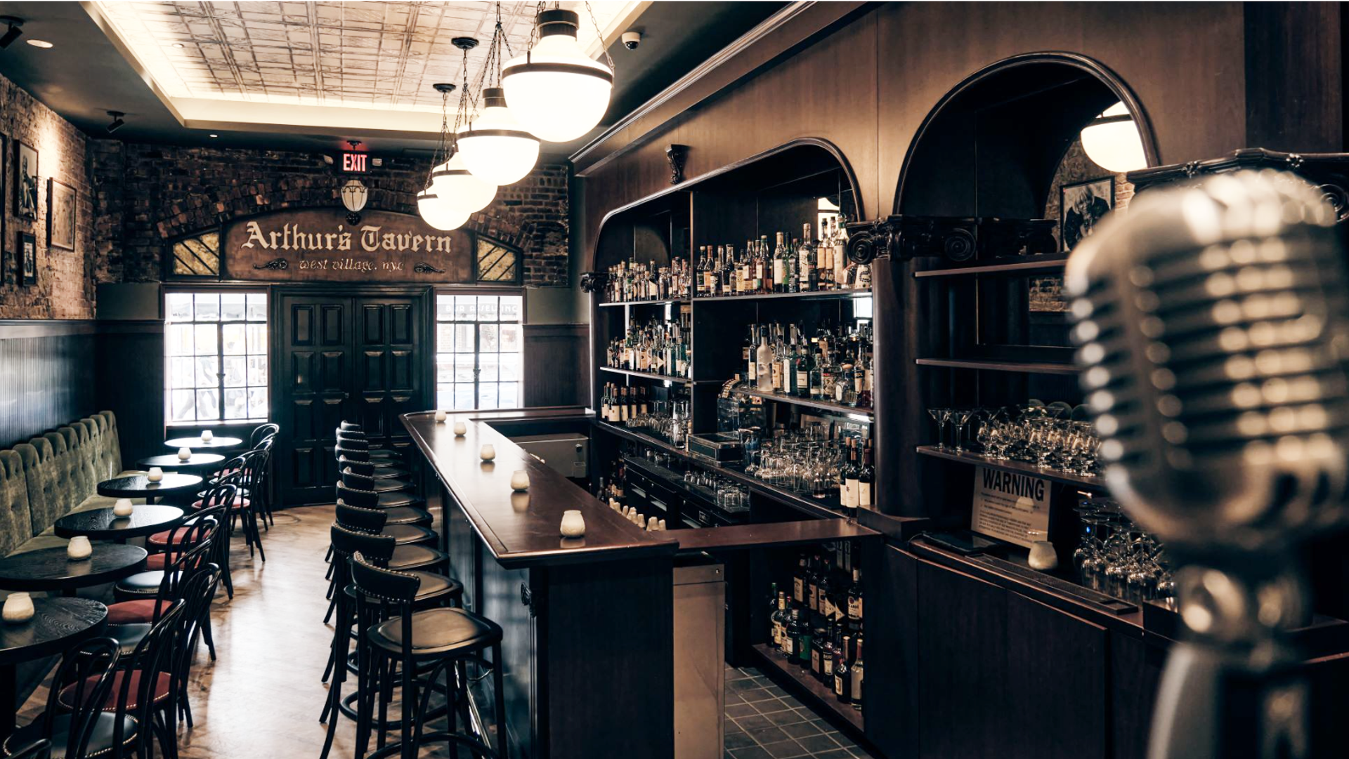 Arthur's Tavern - Hospitality project view 3