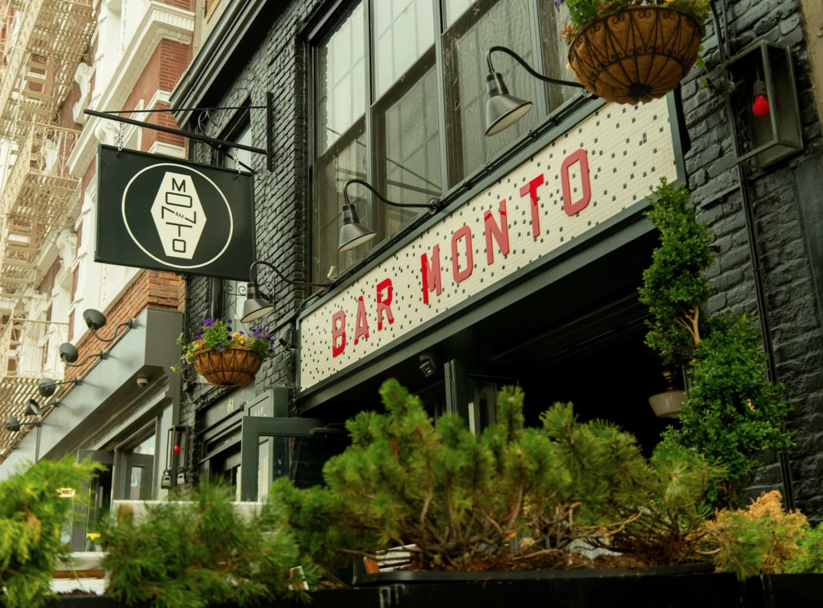 Bar Monto - Hospitality project by Handwerk