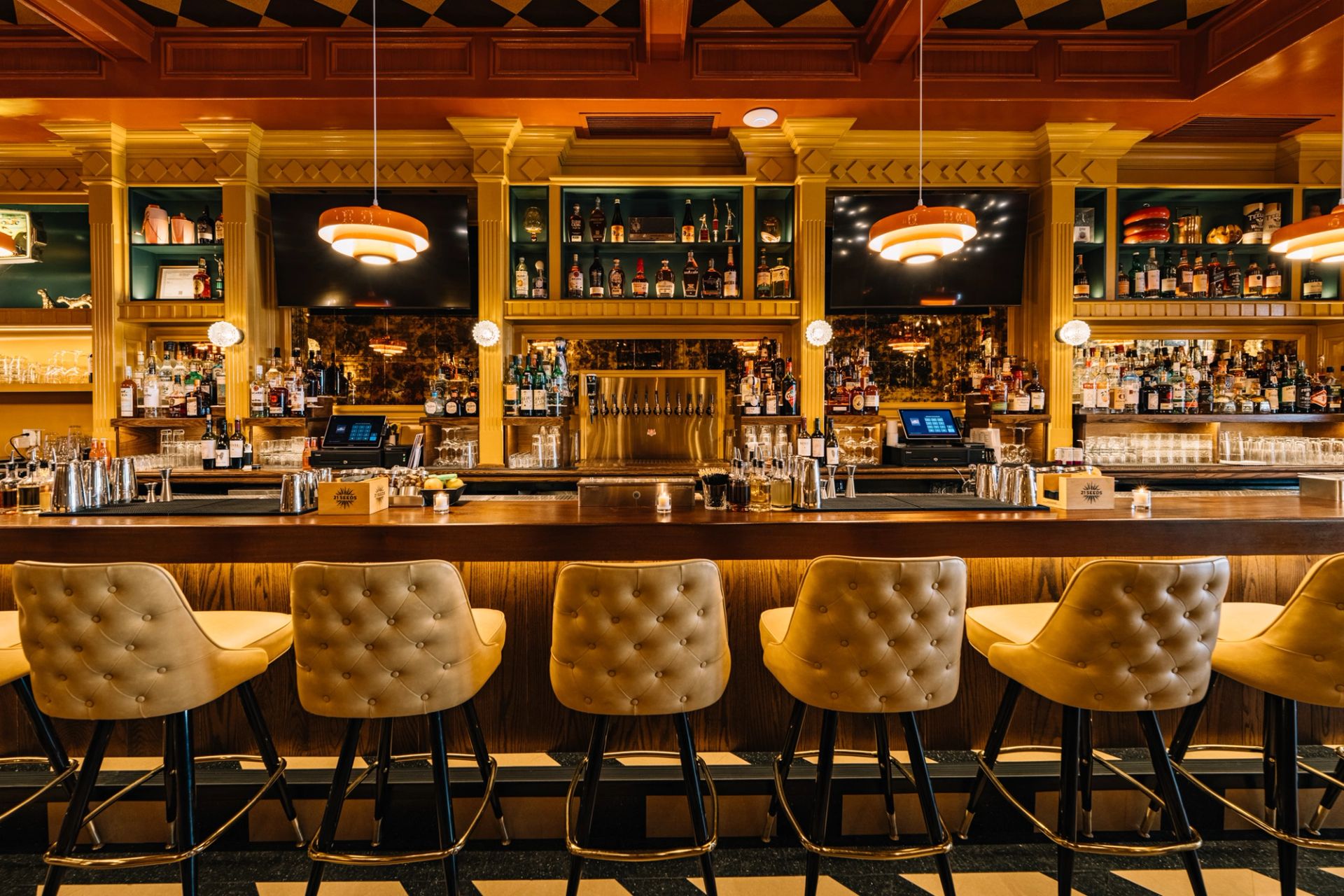 Sir Henry's - Hospitality project view 9