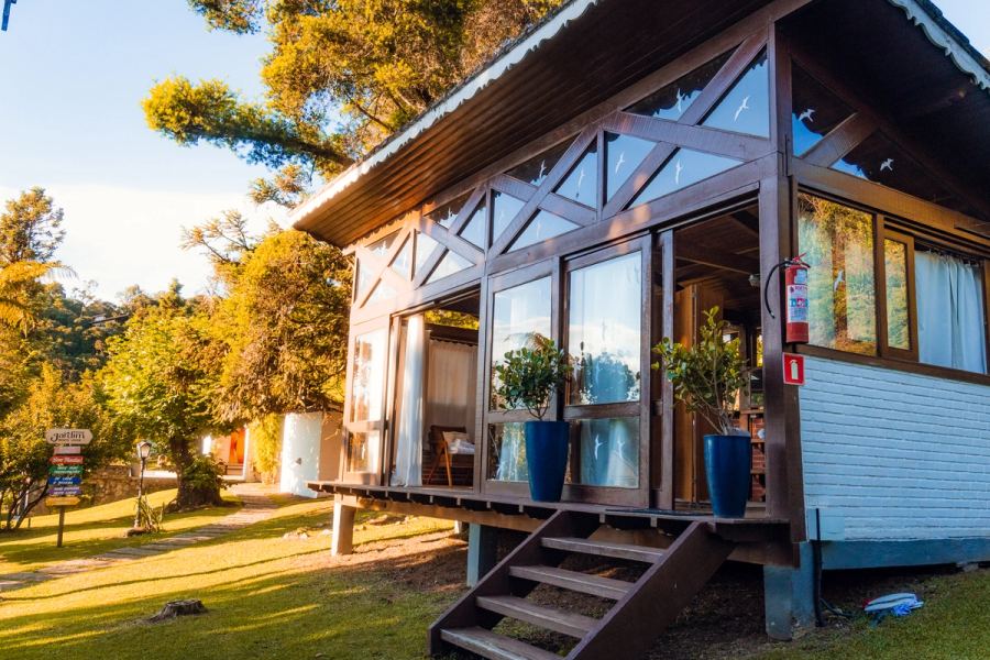 Ambiente da Pousada Jardim Monte Verde fotografado para o novo acervo institucional da marca.