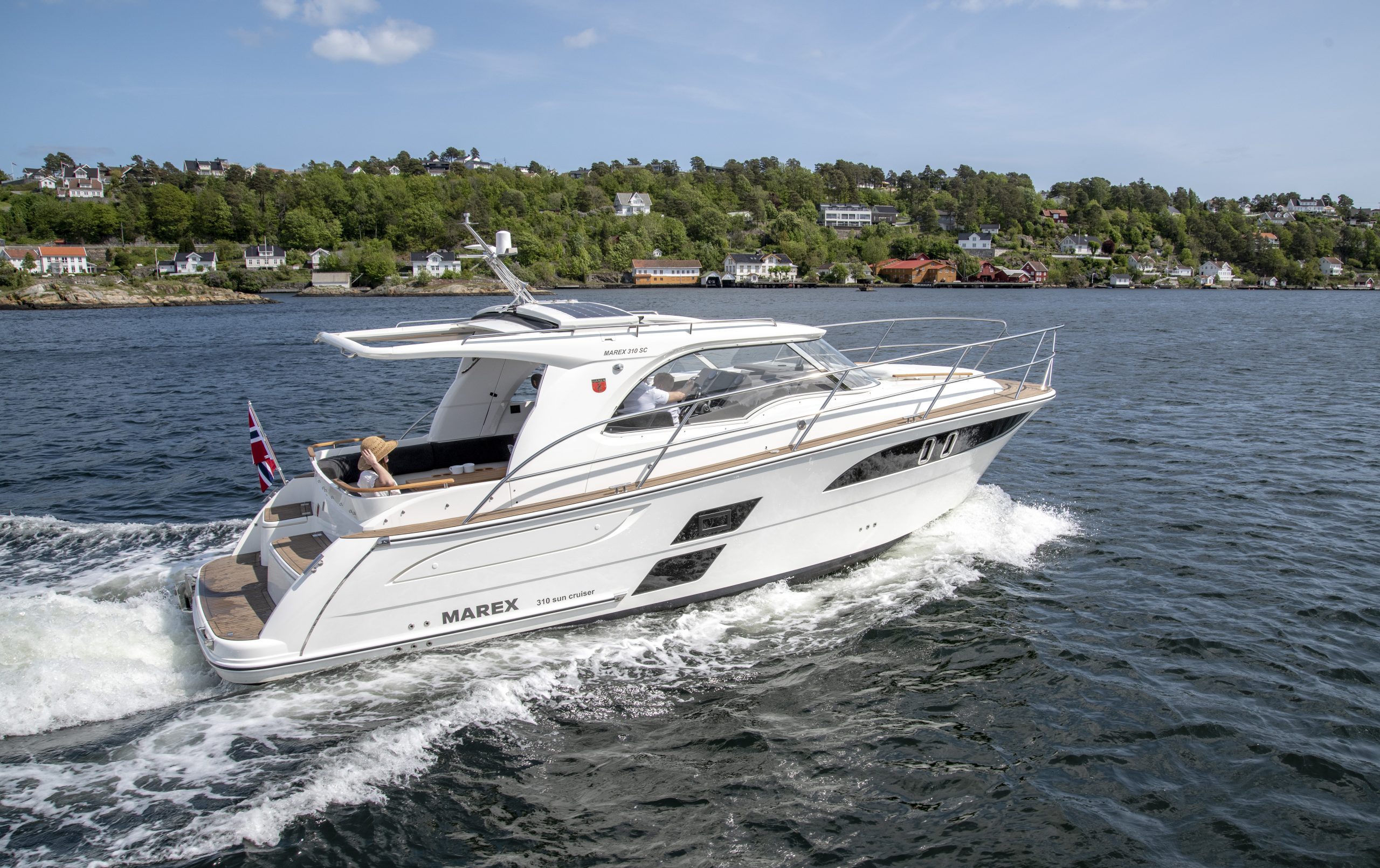 Marex 310 Sun Cruiser - Image 3