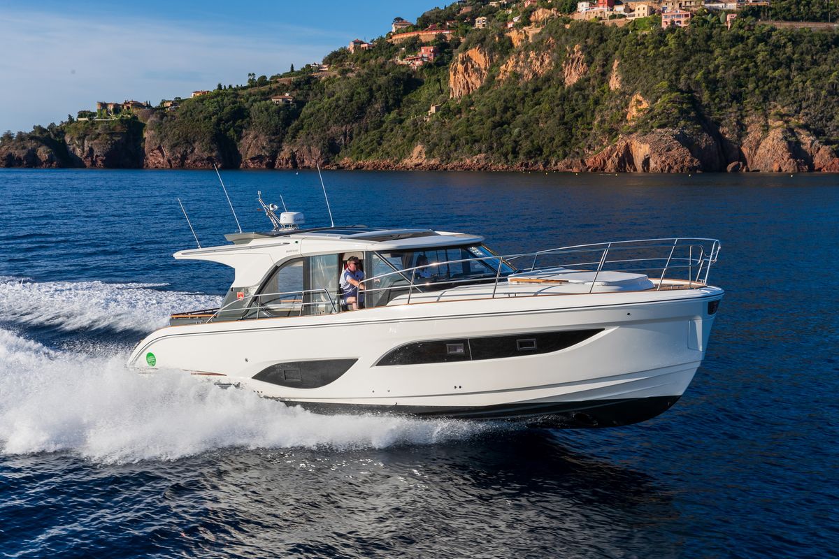 Marex 440 Gourmet Cruiser - Image 6