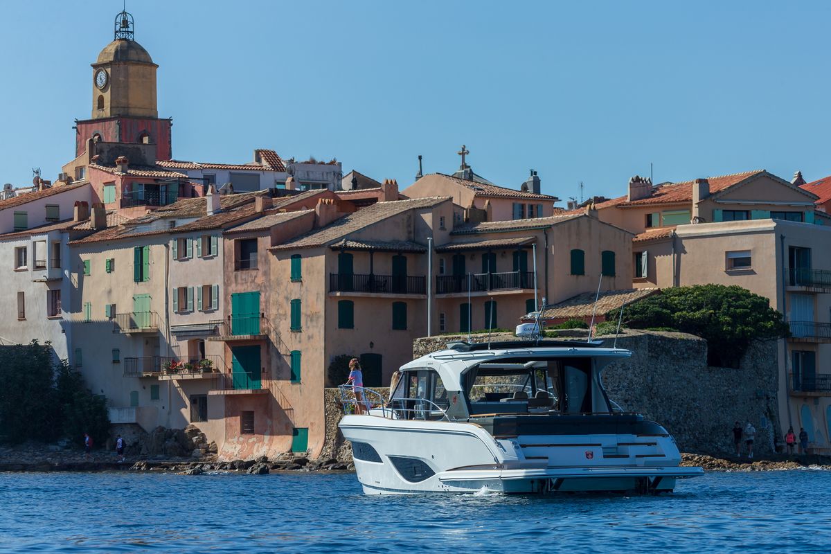 Marex 440 Gourmet Cruiser - Image 20