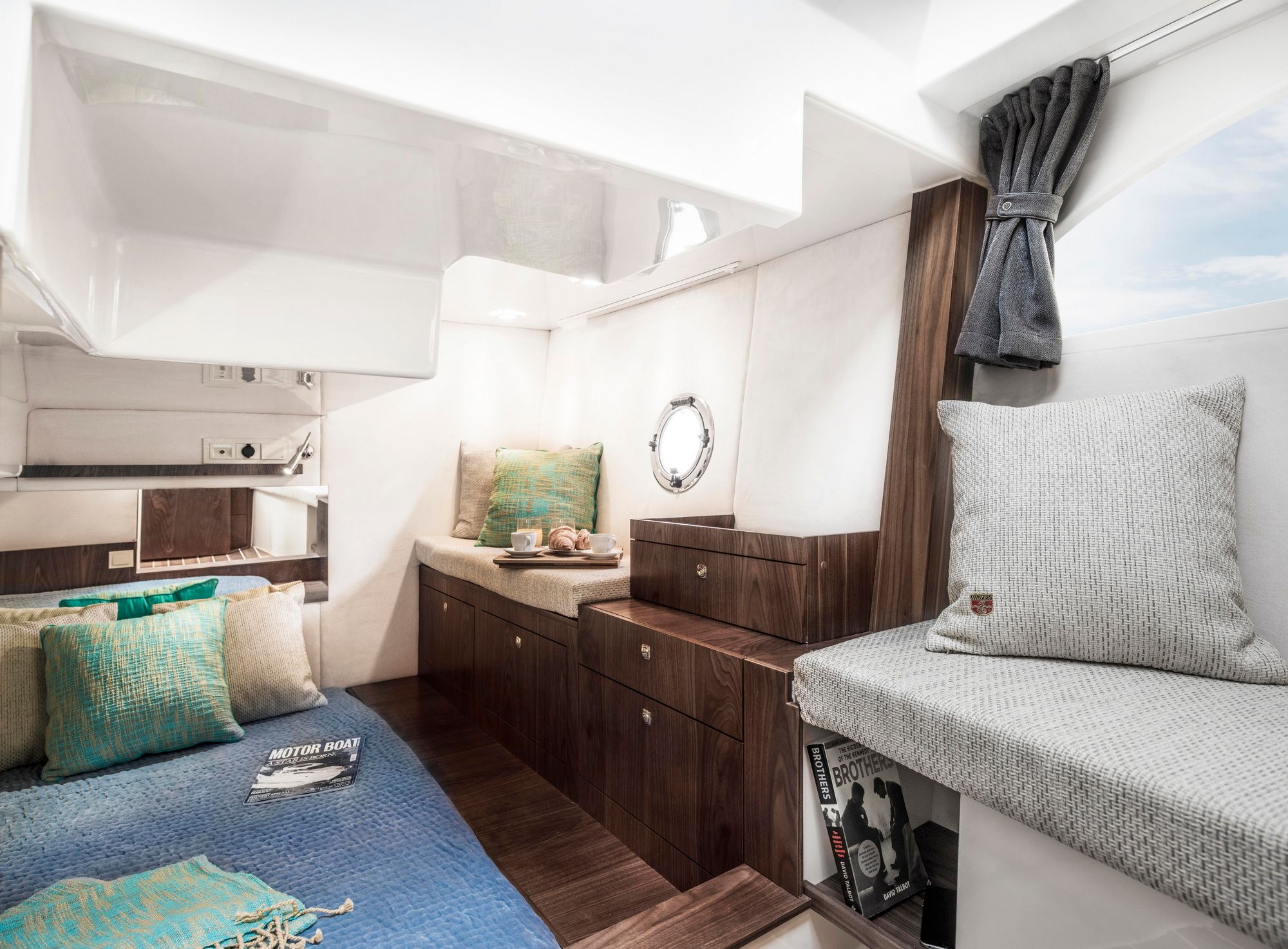 Marex 375 - Image 21