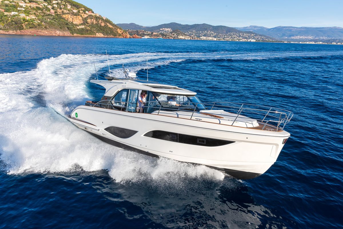 Marex 440 Gourmet Cruiser - Image 12
