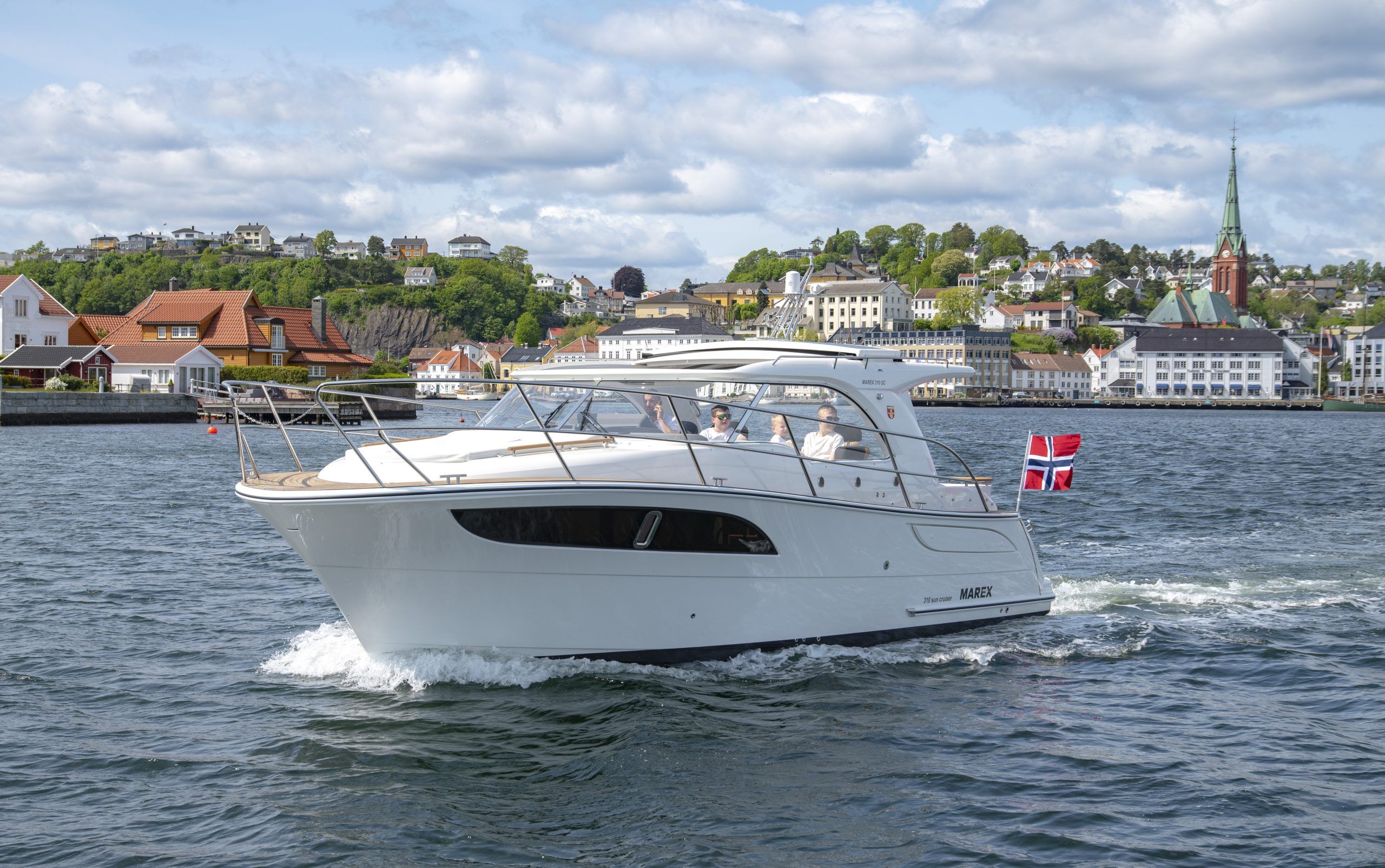 Marex 310 Sun Cruiser