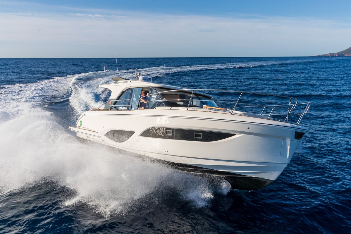Marex 440 Gourmet Cruiser - Image 13