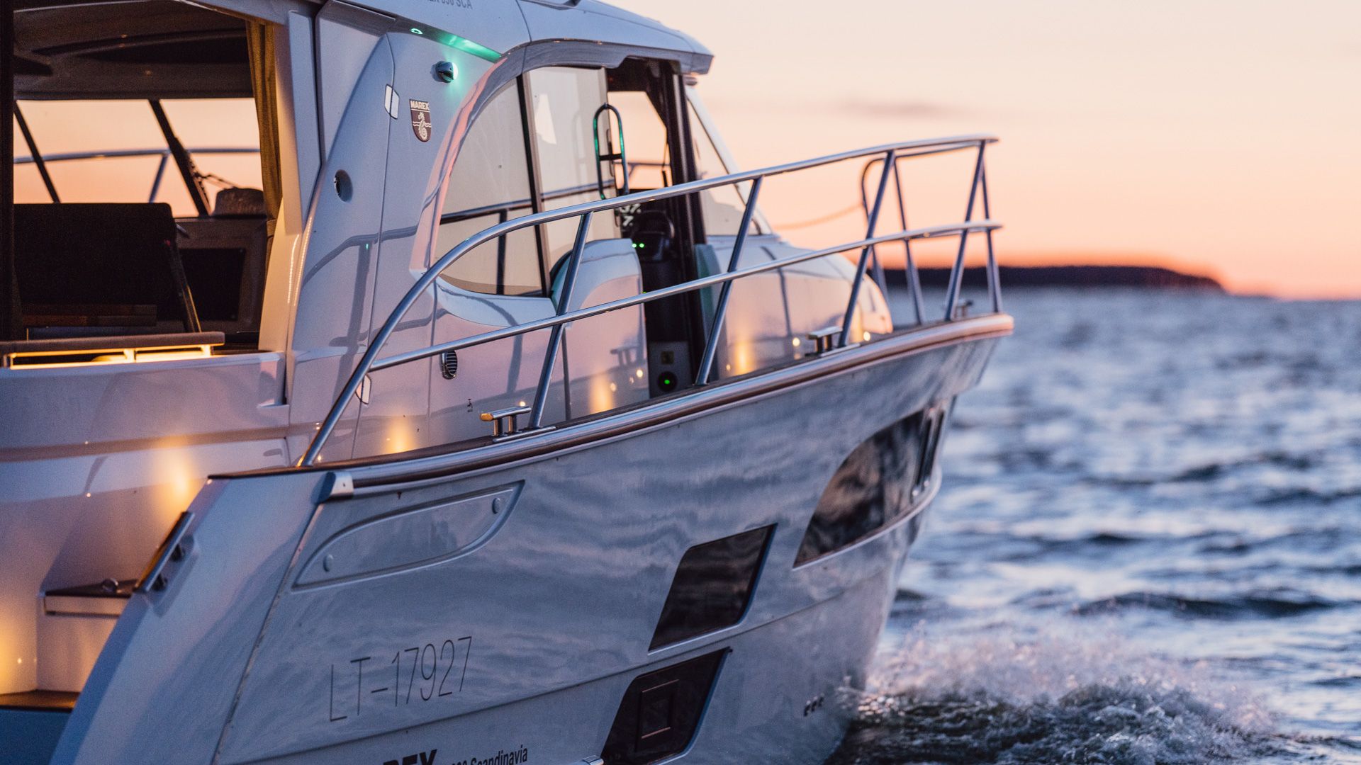 Marex 330 Scandinavia - Image 6