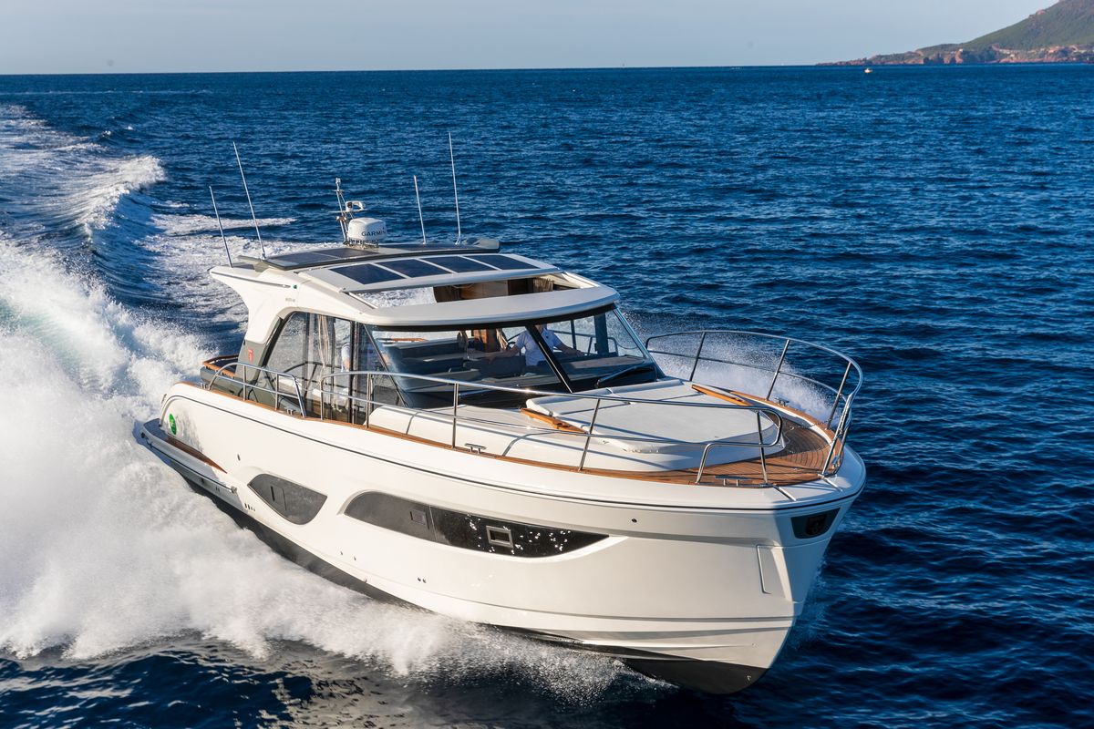 Marex 440 Gourmet Cruiser - Image 3
