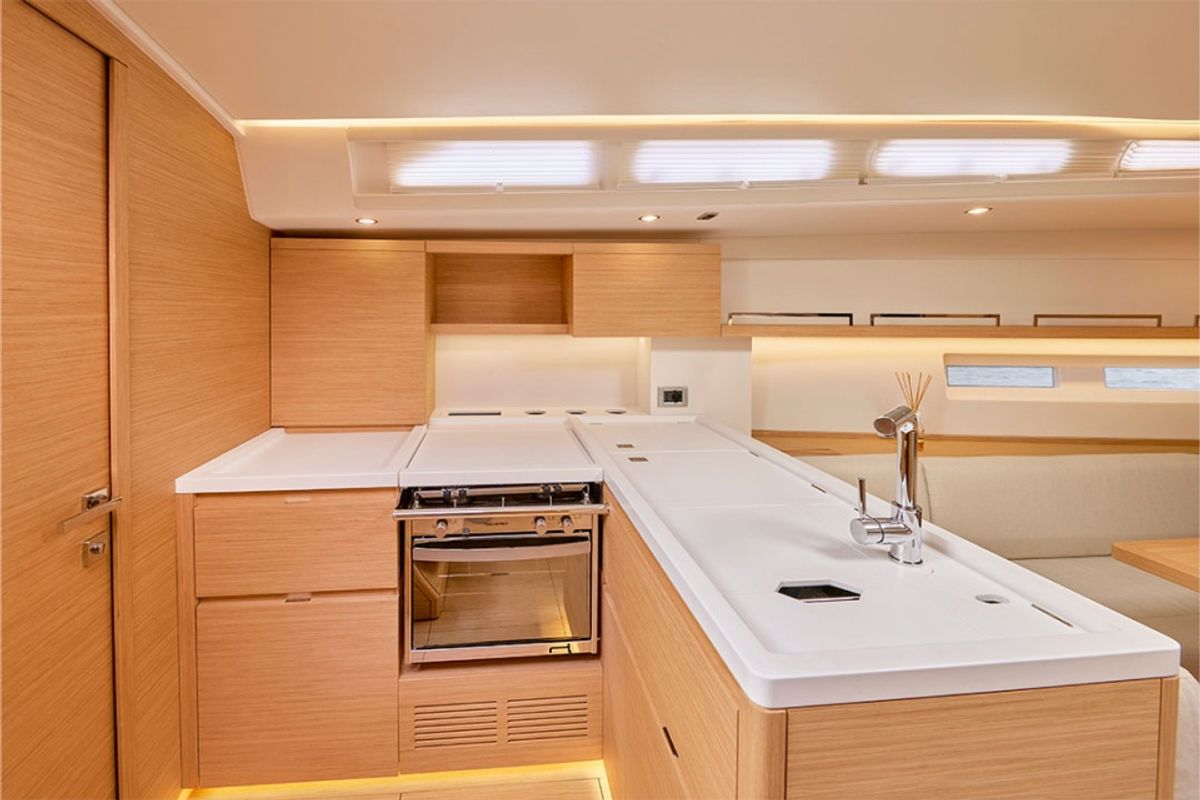 Grand Soleil 44 - Image 13