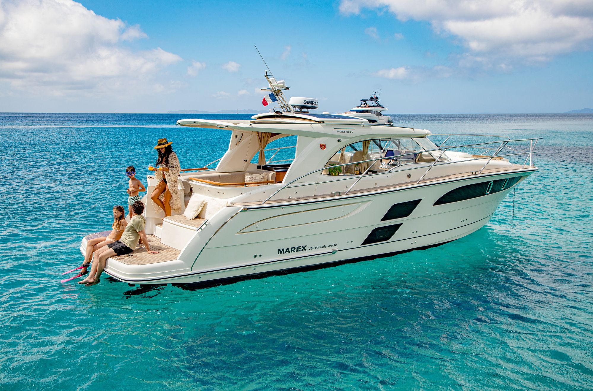 Marex 360 Cabriolet Cruiser - Image 2