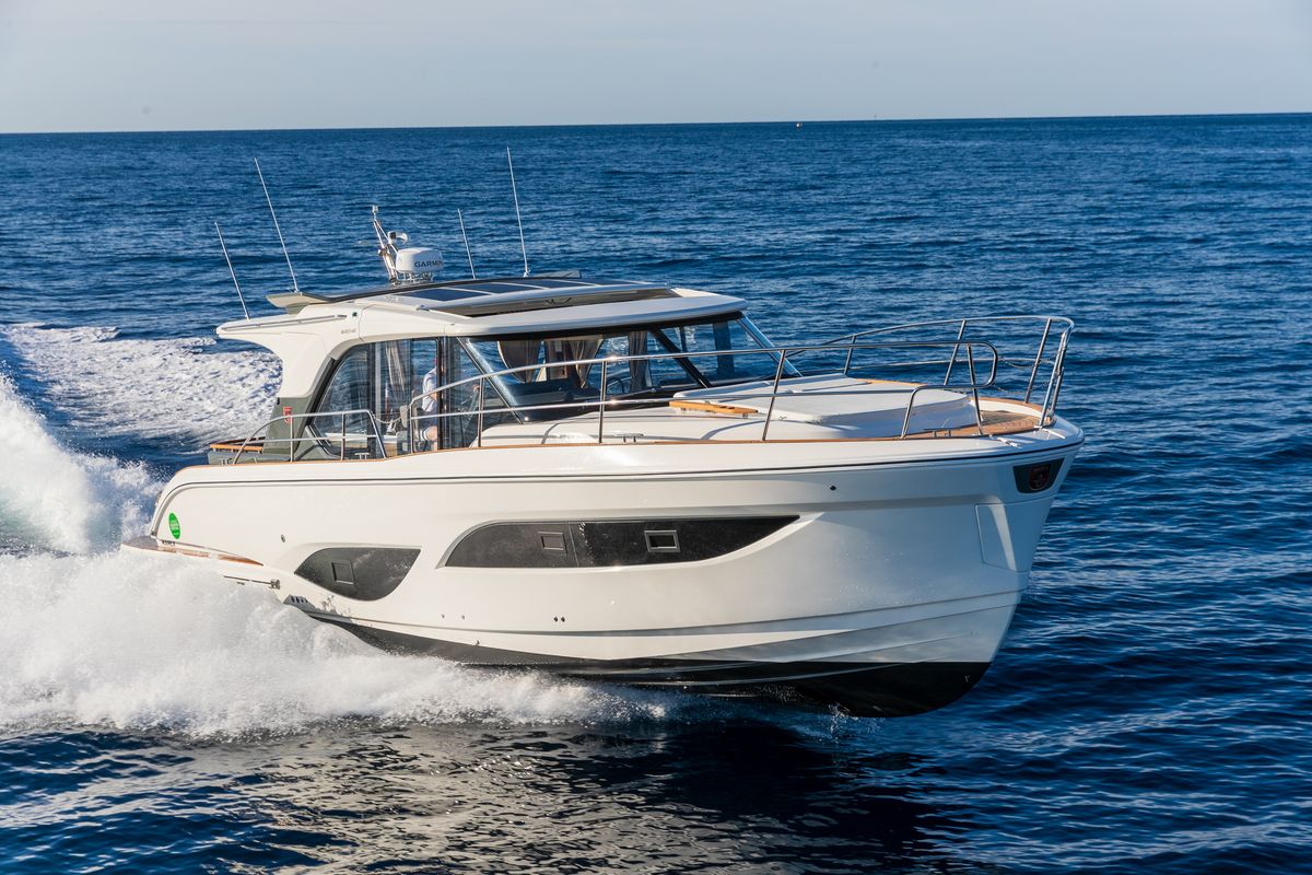 Marex 440 Gourmet Cruiser - Image 16