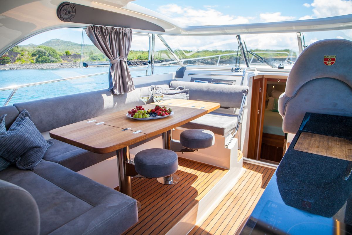 Marex 375 - Image 29