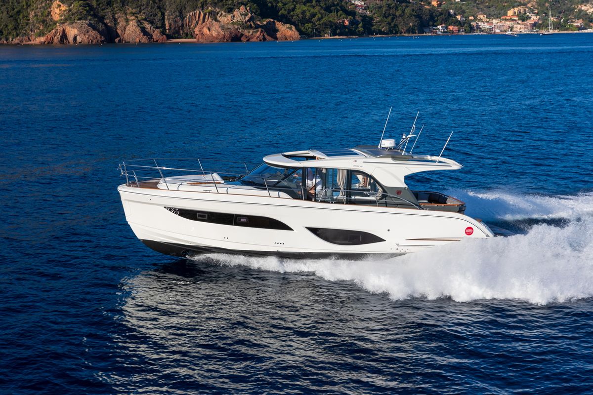 Marex 440 Gourmet Cruiser - Image 8
