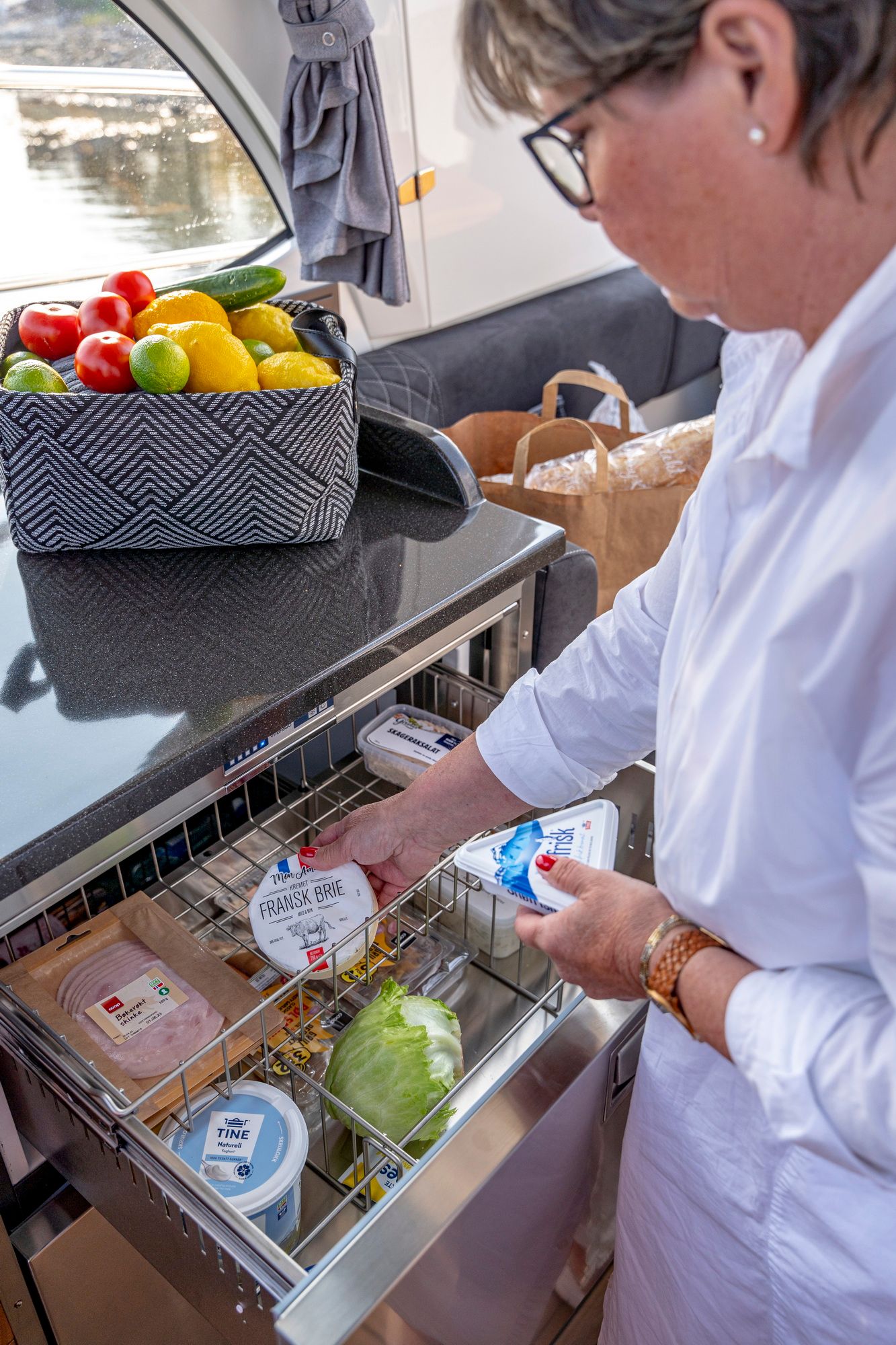 Marex 360 Cabriolet Cruiser - Image 17