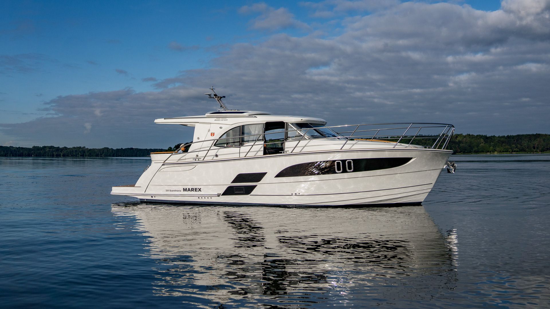 Marex 330 Scandinavia - Image 17