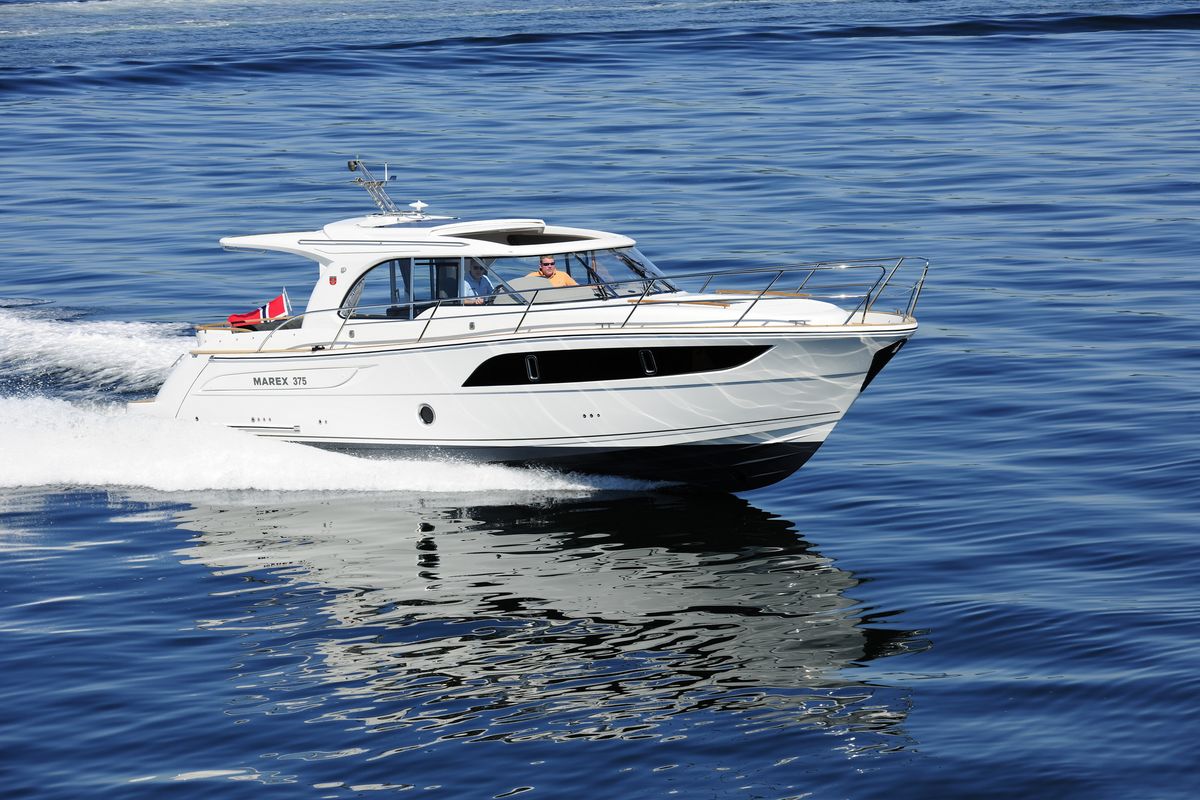 Marex 375 - Image 16