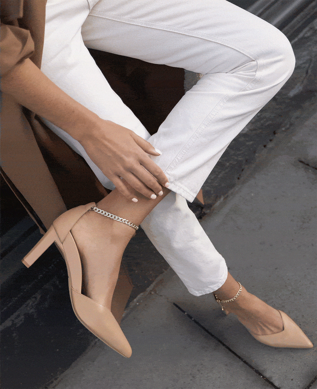 The Closed Toe Heel