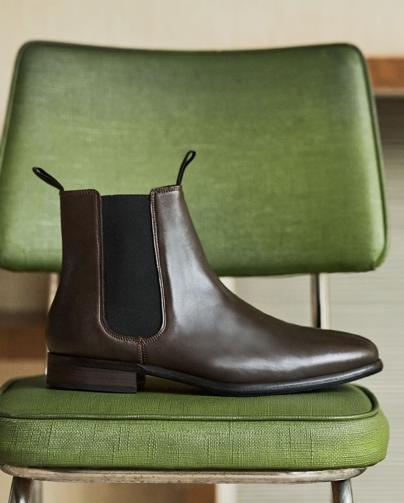 Thallium in deep, dark chocolate leather. Always a winner. #baredfootwear