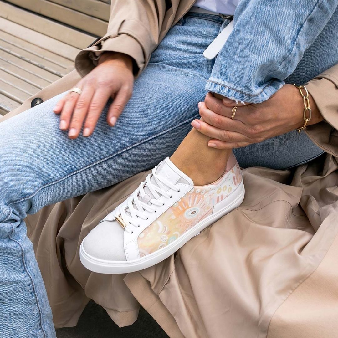 Bared_Footwear_Hornbill_Lakkari