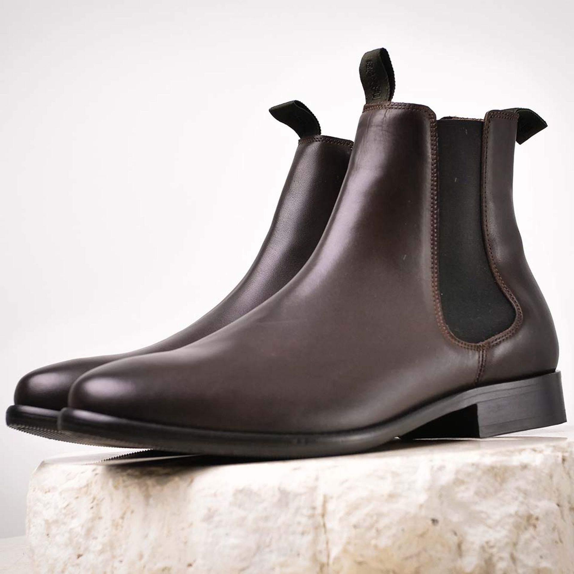 Bared_Footwear_Bend_Test