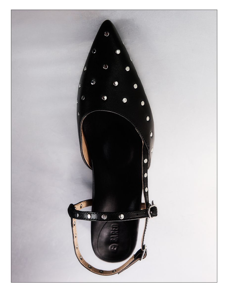 Firecrown 2 Flats: Edgy and Effortless