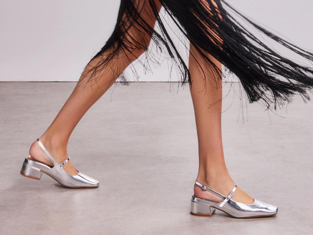Head-Turning Heels