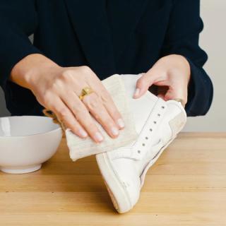 How To Keep White Sneakers Clean | Bared Footwear