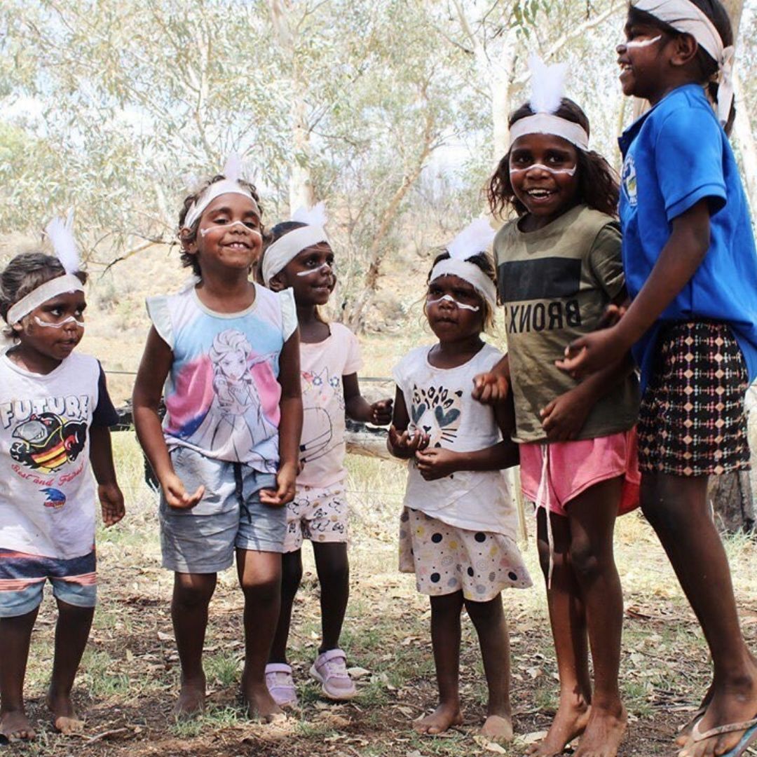 Childrens_Ground_Bared_Footwear