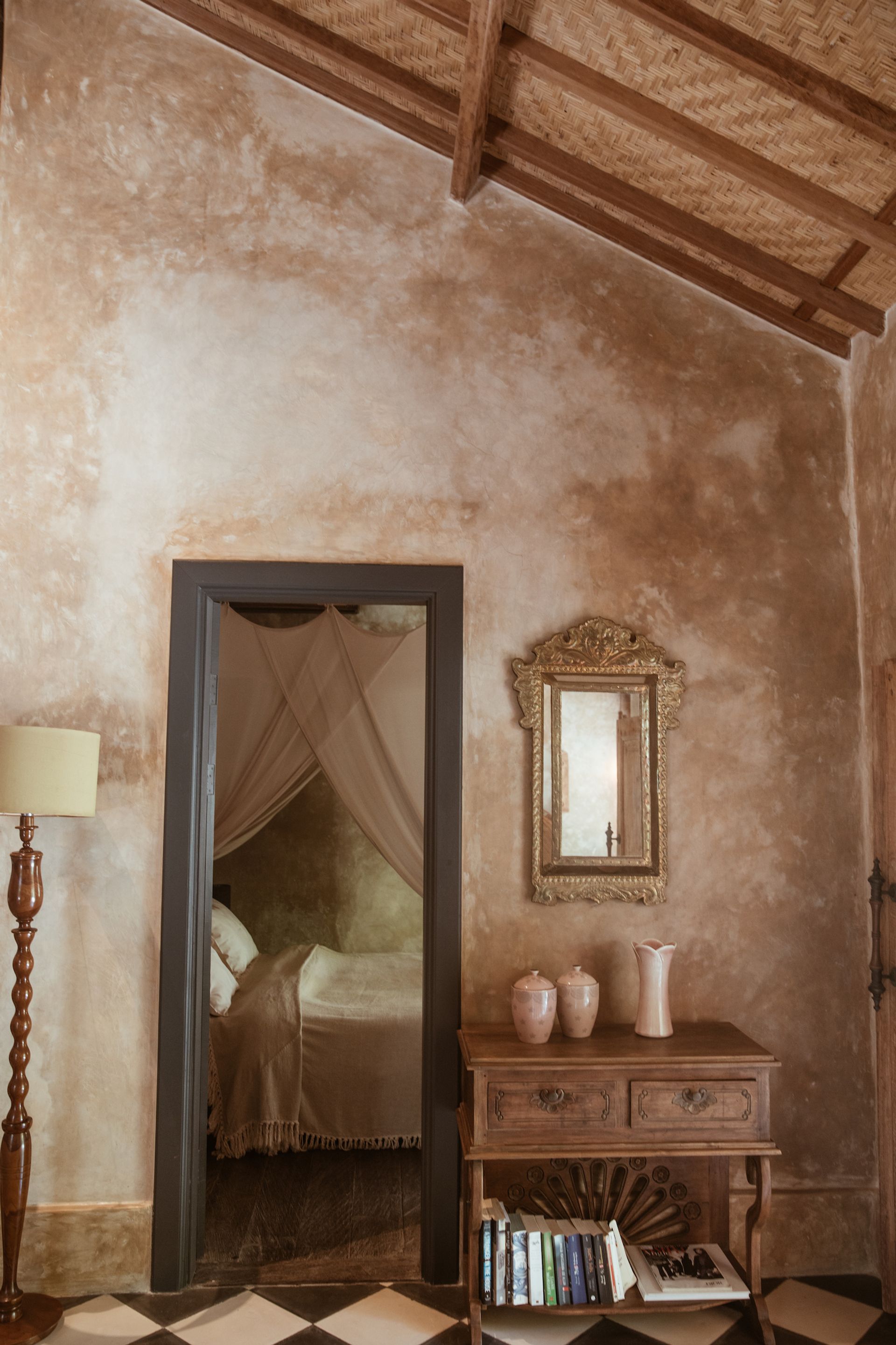 Bared_Footwear_Womens_Summer_Campaign_Shoot_Desu_House_Interior_Appreciation_Bali
