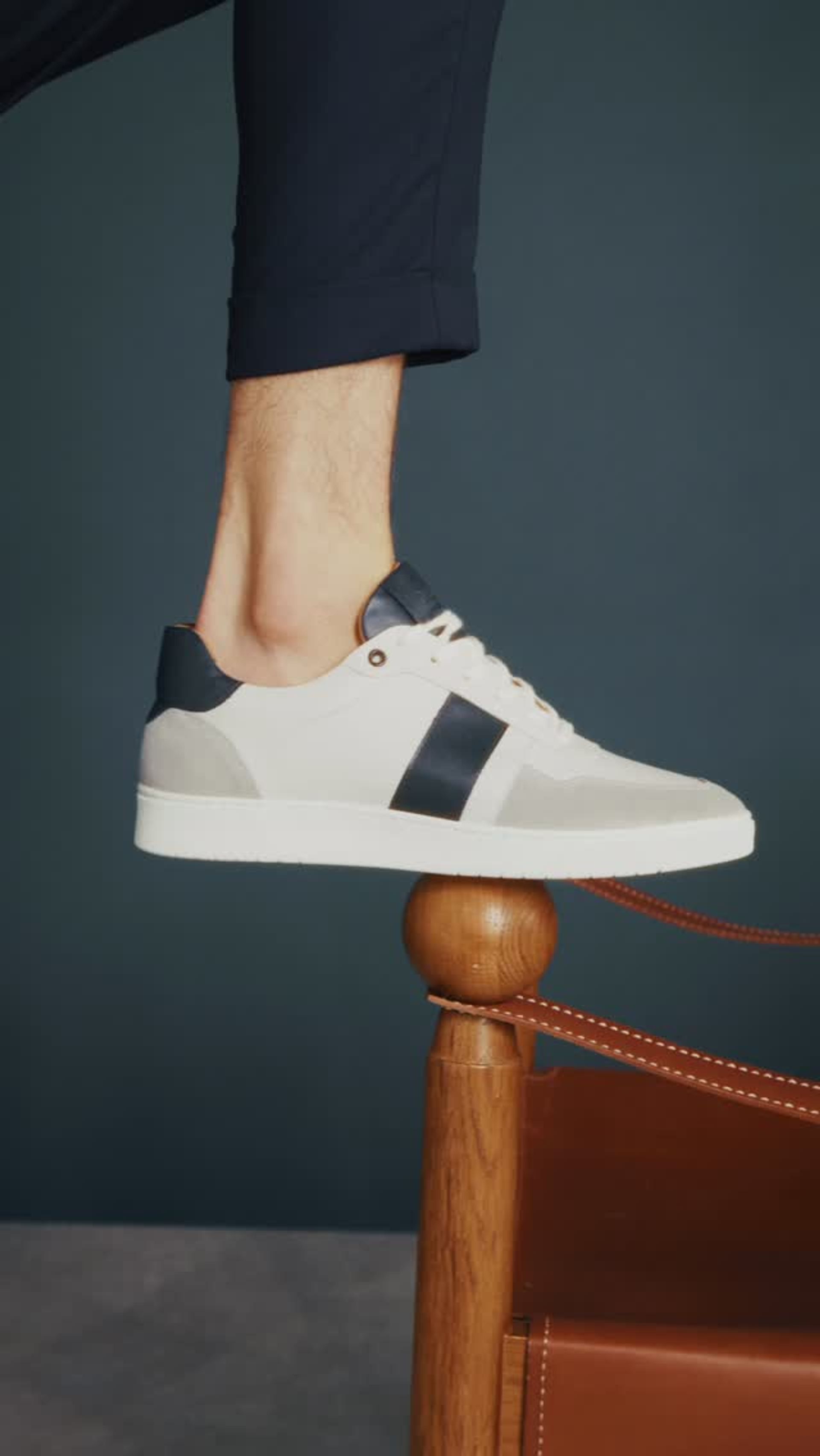 A case for Caesium. 🙌 In Ecru and Navy.  #baredfootwear