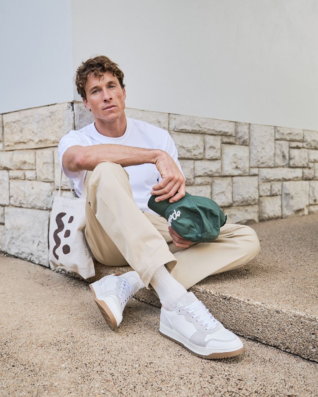 The ultimate wardrobe staple: Mercury white sneakers. #baredfootwear