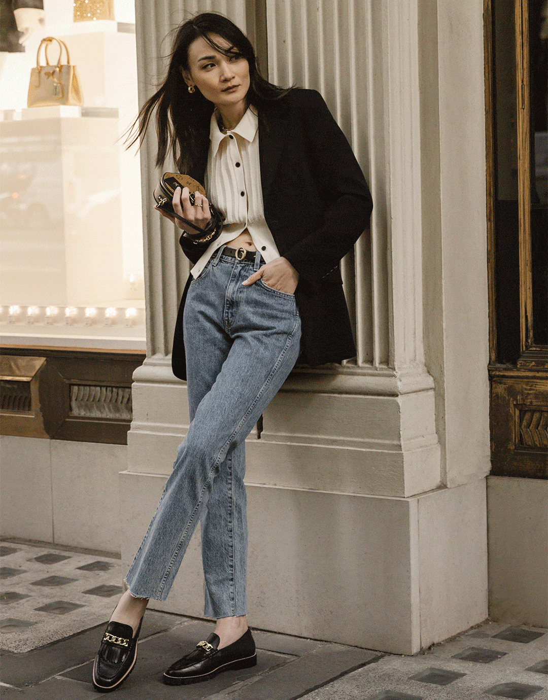 Elaenia Black Leather With Chain