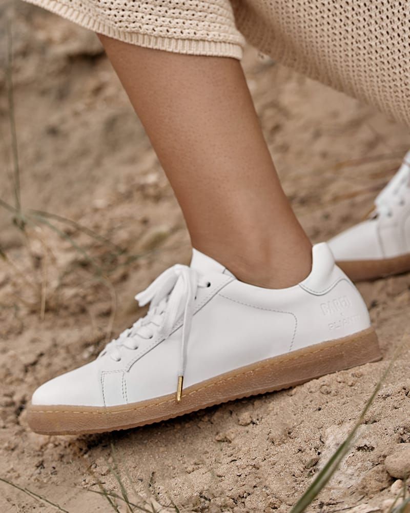 Silkie, White Leather