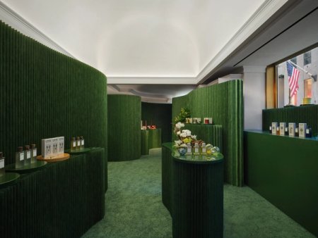 LOEWE Perfumes at Rockefeller Center