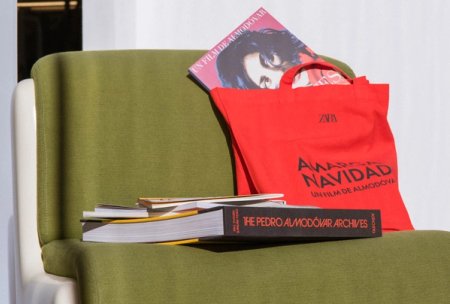 Zara x Almodóvar – Amarga Navidad