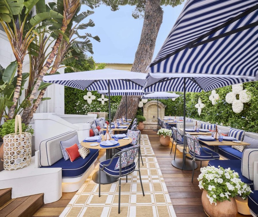 Louis-Vuitton-White-Saint-Tropez