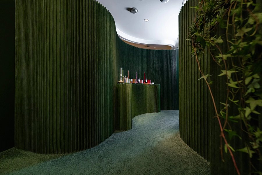 Home new_01-Loewe