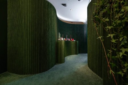LOEWE Perfumes at Rockefeller Center