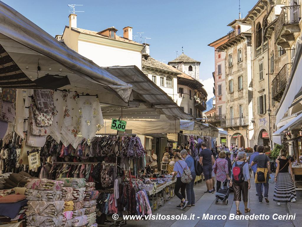 Image 0 - Marché de Domodossola (Italie)