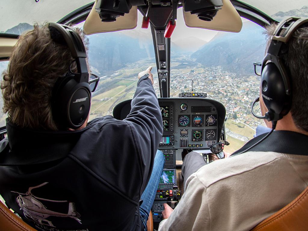 Image 4 - AIR-EVOLUTION LTD - Voli in elicottero