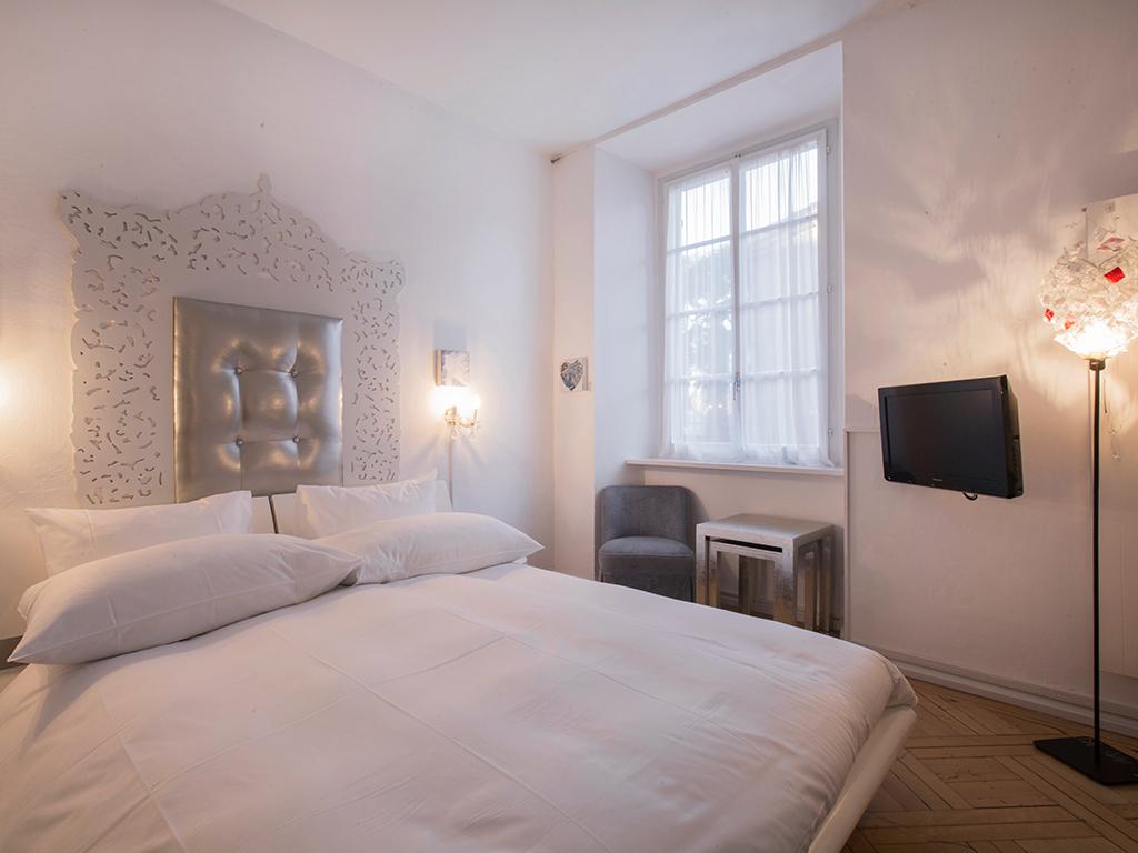 Image 9 - Caffè dell’Arte Boutique Rooms