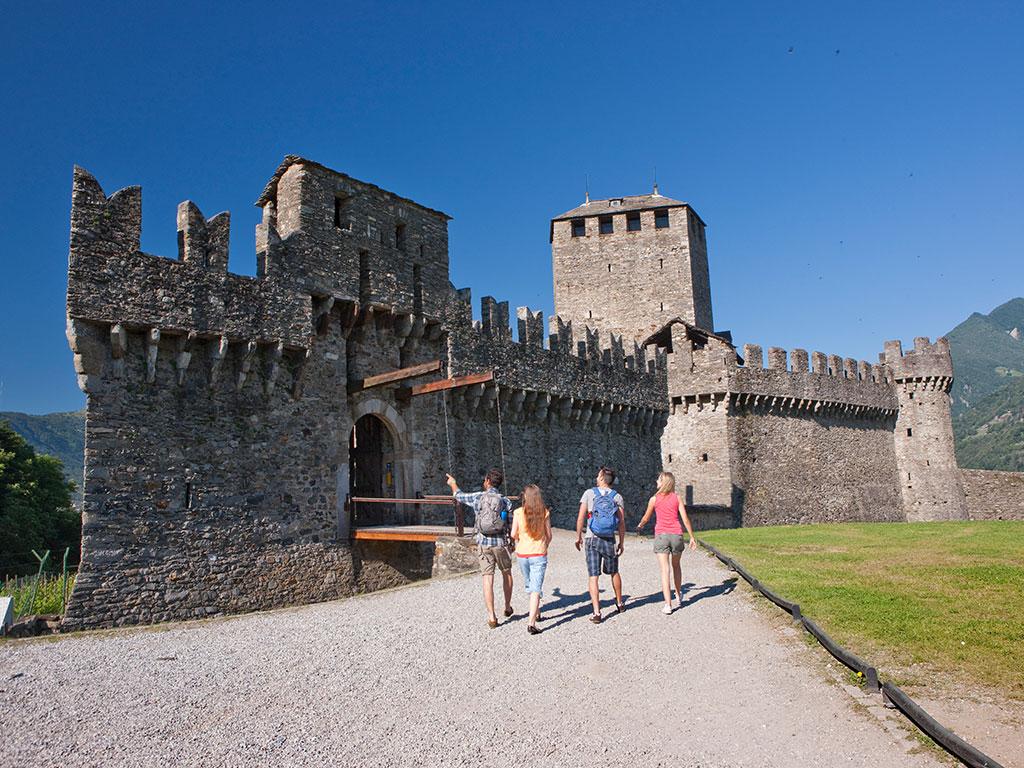 Image 7 - Vacanze a piedi: Via Gottardo, Airolo - Bellinzona  