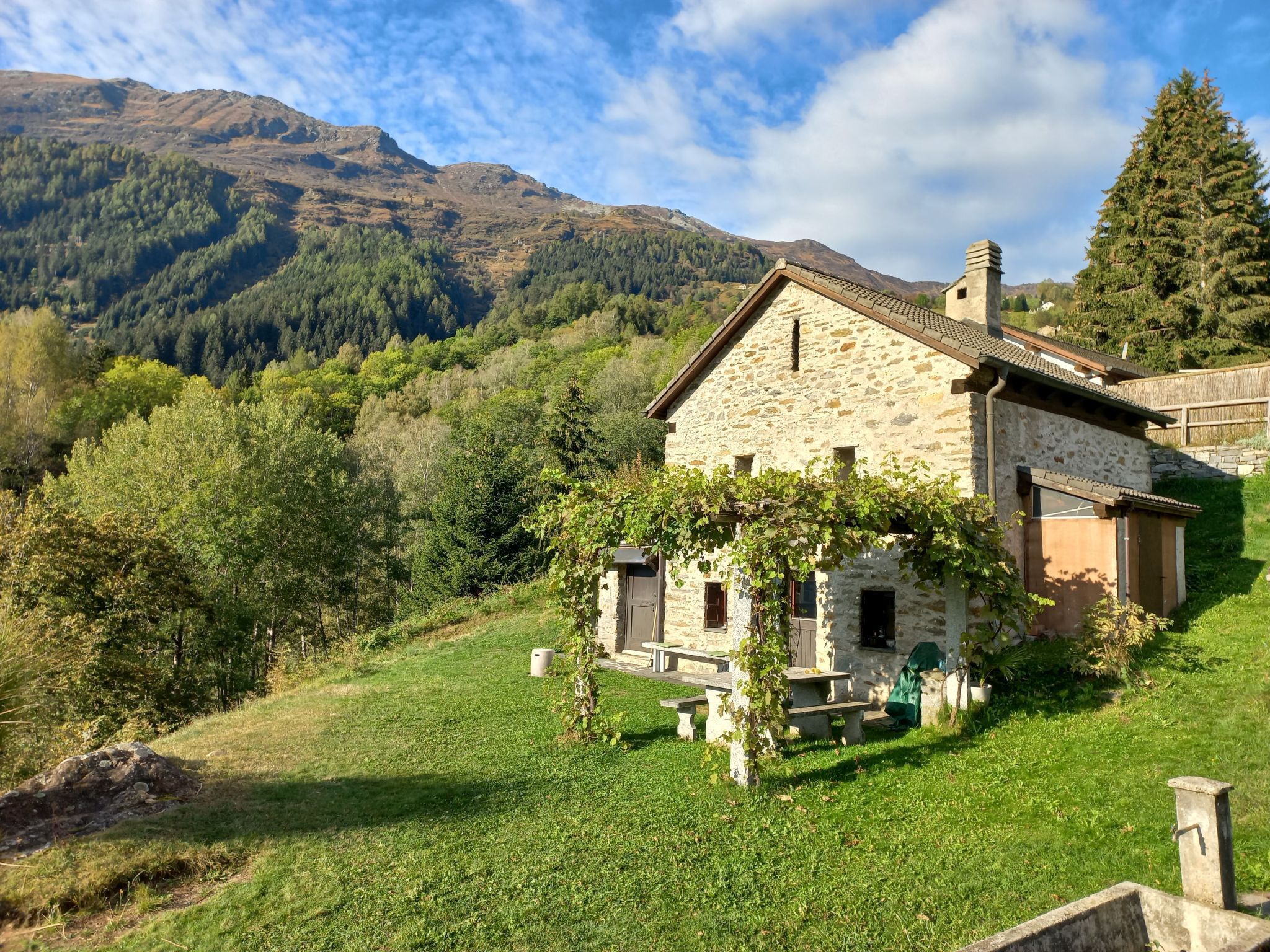 Image 0 - Rustico Montanara
